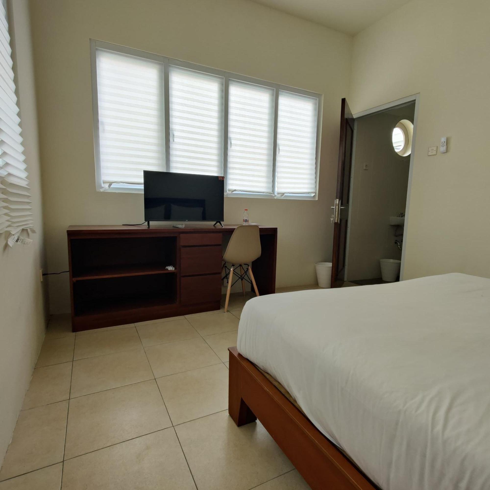 ジャカルタ マイ ホーム バイ フラット06 Bed & Breakfast エクステリア 写真