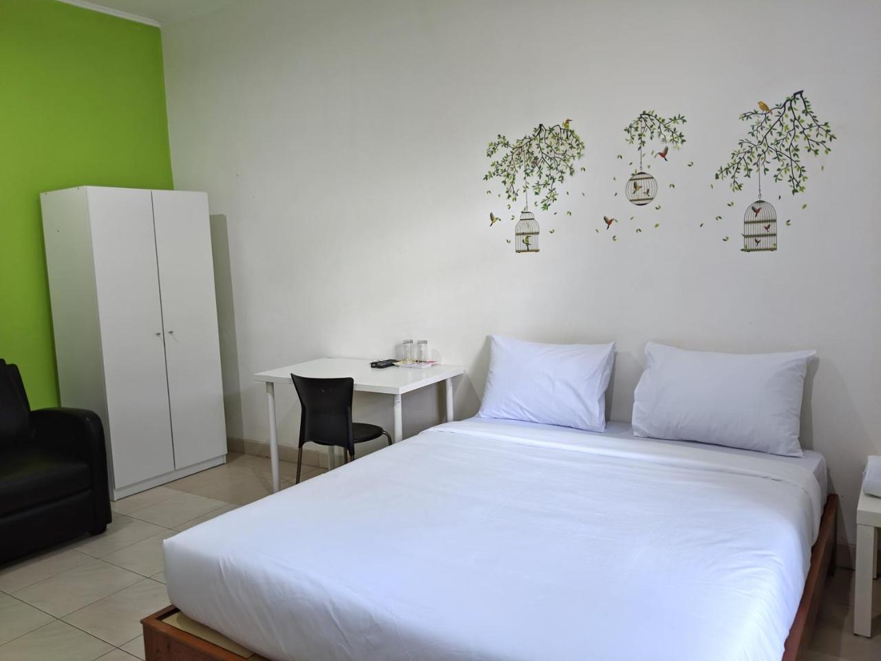 ジャカルタ マイ ホーム バイ フラット06 Bed & Breakfast エクステリア 写真